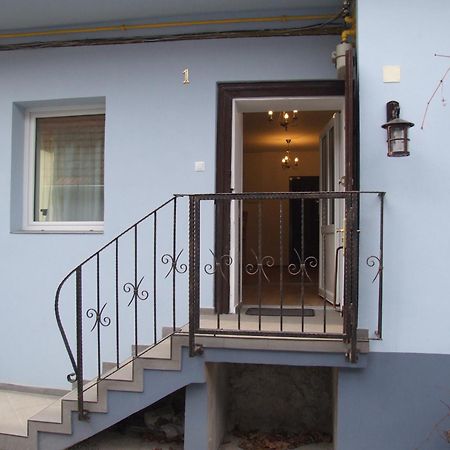 Blue House Hotel Braşov Eksteriør billede