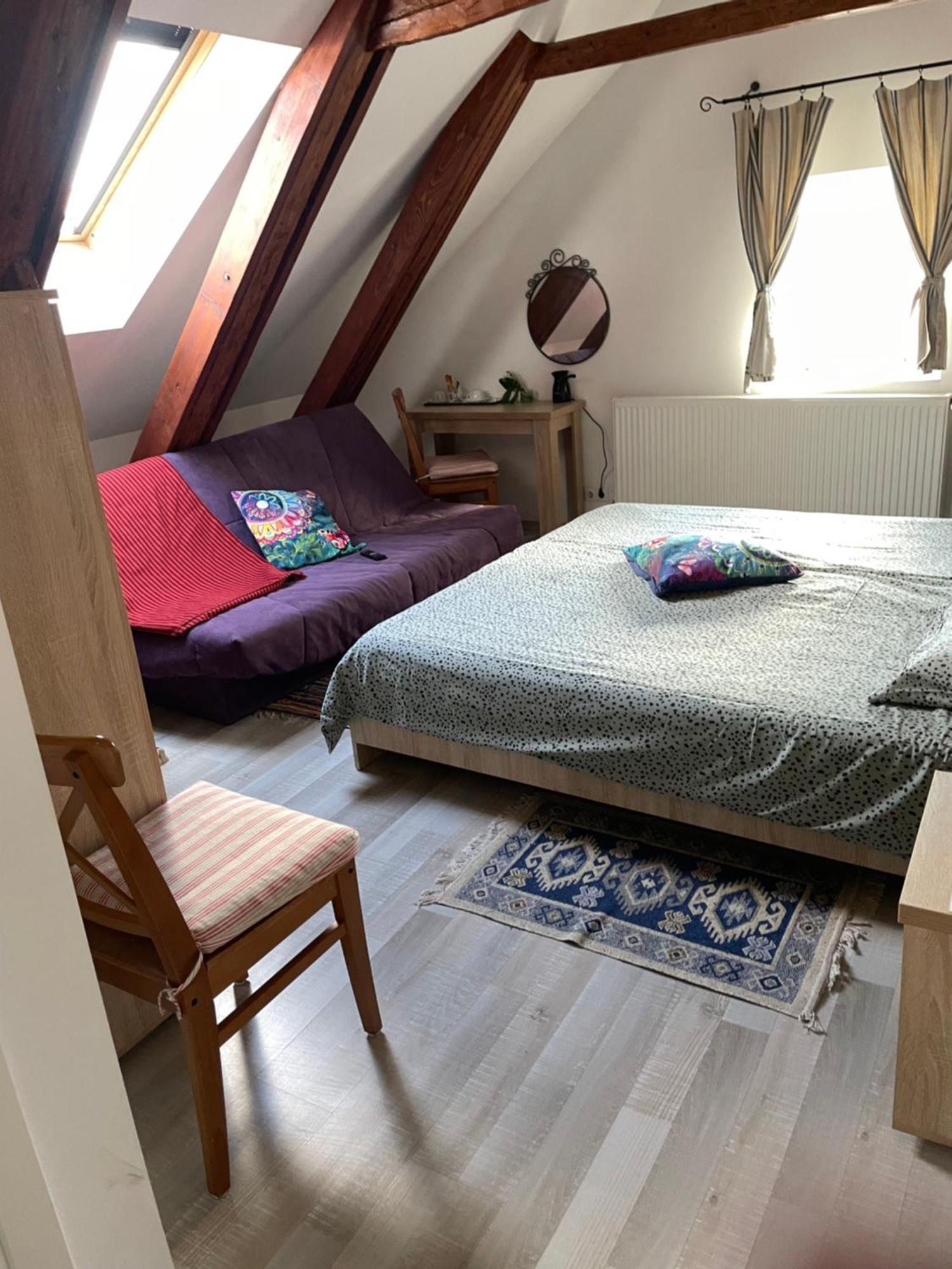 Blue House Hotel Braşov Eksteriør billede