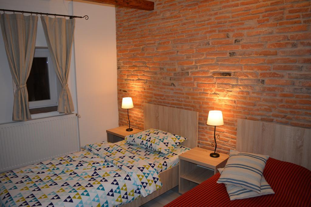 Blue House Hotel Braşov Eksteriør billede