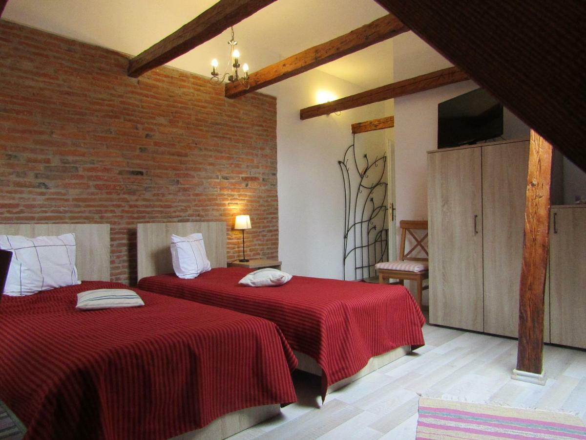 Blue House Hotel Braşov Eksteriør billede